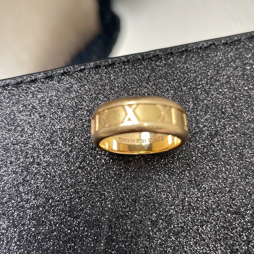 Tiffany Atlas Ring - Solid Gold 7mm
